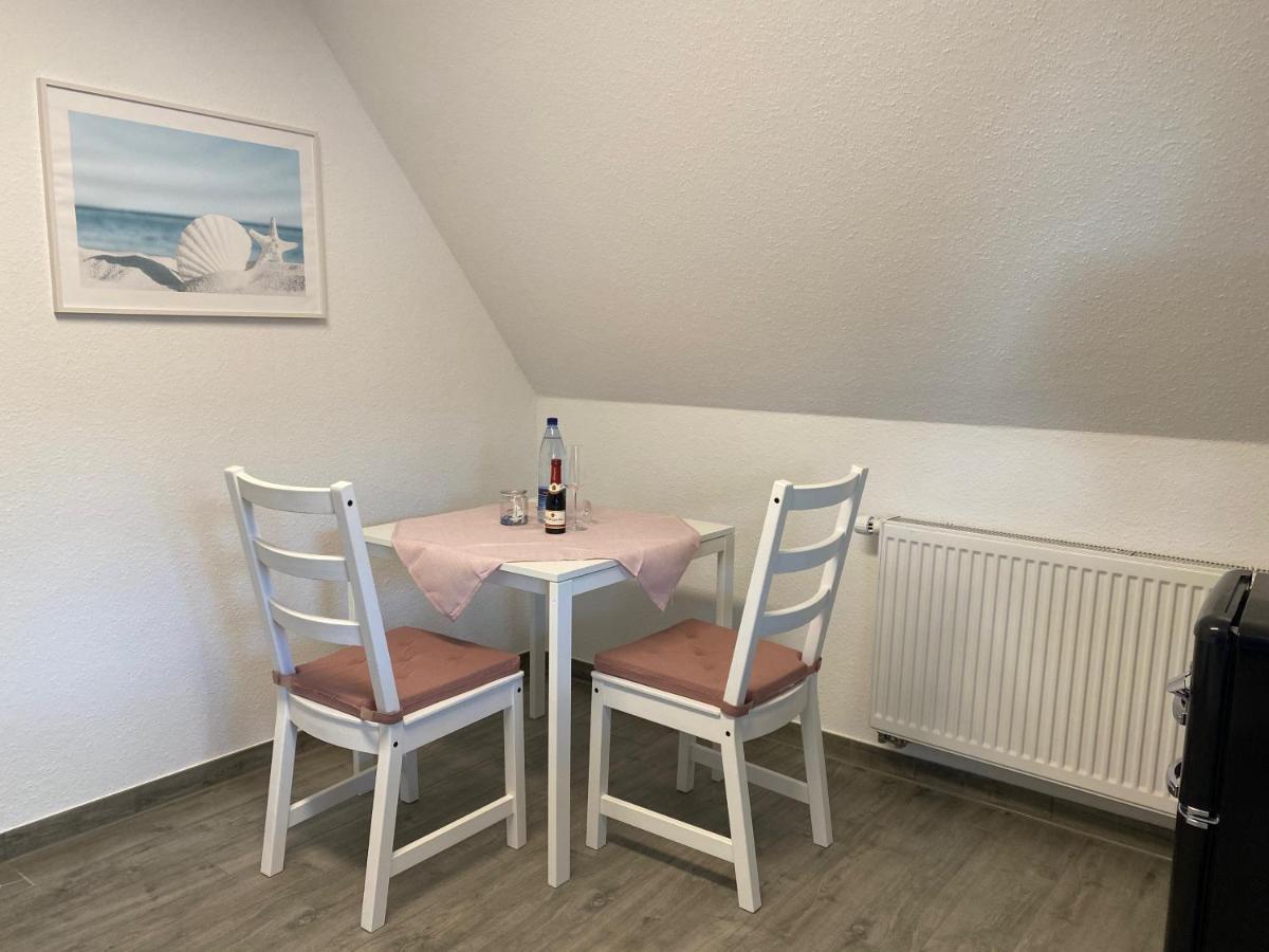 Appartamento Haus Pirola Esens Esterno foto